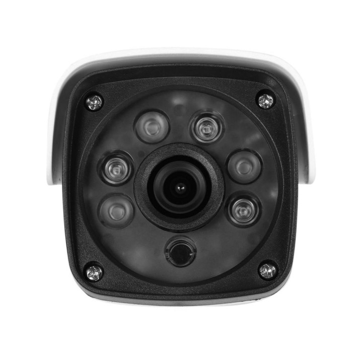 4 kamerás vezetékes AHD kamerarendszer