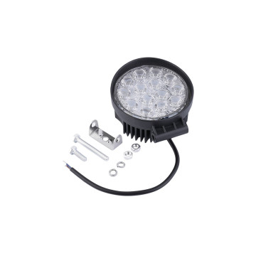 42W szuper erős LED munkalámpa, szúrófény járművekre / kerek