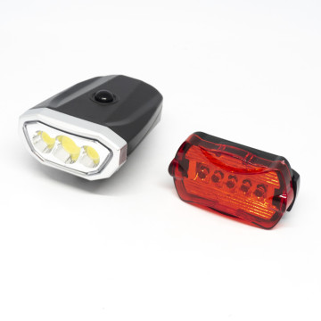 LED-es kerékpár lámpa szett / első és hátsó / elemes (16766)
