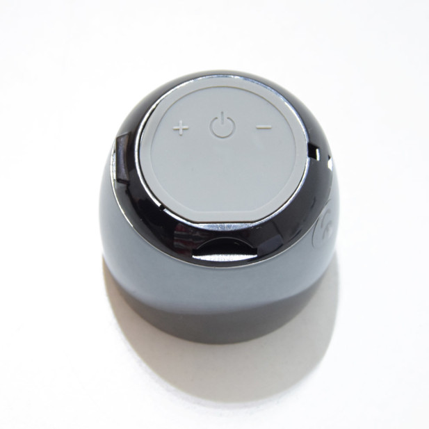 Mini Bluetooth hangszóró - 42 x 48 mm / szürke 