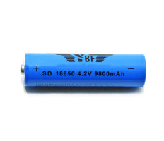 Tölthető 18650-es lítiumion akkumulátor /2650mAh, 4.2 V