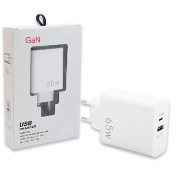 Hálózati gyorstöltő adapter,  USB és USB-C csatlakozókkal (A502-1)