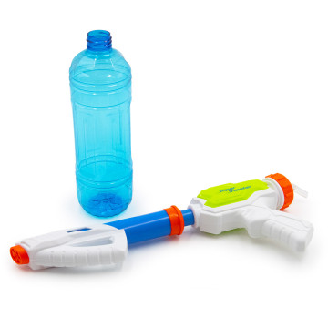 Vízipisztoly tölhető palackkal / bármilyen műanyag palackkal használható