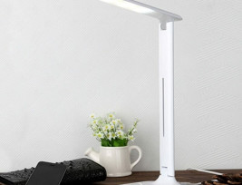 Állítható fényerejű asztali LED lámpa hálózati adapterrel, fehér