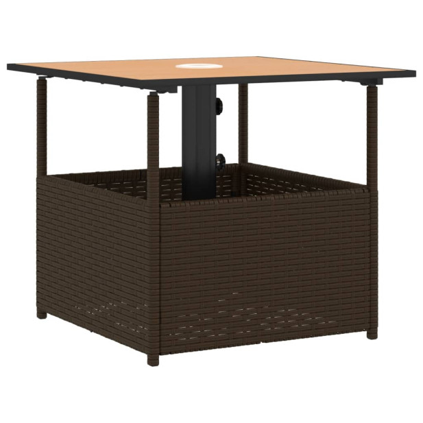Barna polyrattan kerti asztal napernyőlyukkal 55x55x46,5 cm - utánvéttel vagy ingyenes szállítással