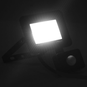Hideg fehér fényű szenzoros LED-reflektor 20 W - utánvéttel vagy ingyenes szállítással