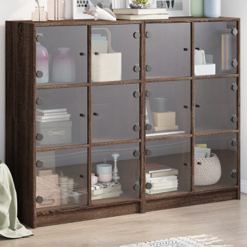 Barna tölgy színű szerelt fa könyvespolc ajtókkal 136x37x109 cm - utánvéttel vagy ingyenes szállítással