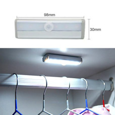 LED-es szekrényvilágítás hideg fényű, elemes