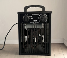 Elektromos ventilátoros fűtőtest - 20W/2000W/3000W - Fekete